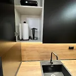 Queens Luxury Apartment