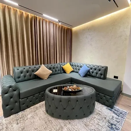 Queens Luxury Apartamento