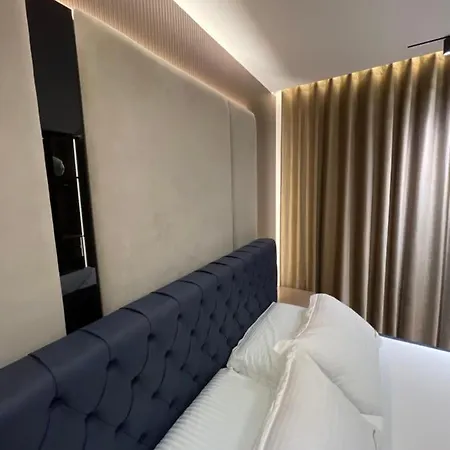 Апартаменты Queens Luxury