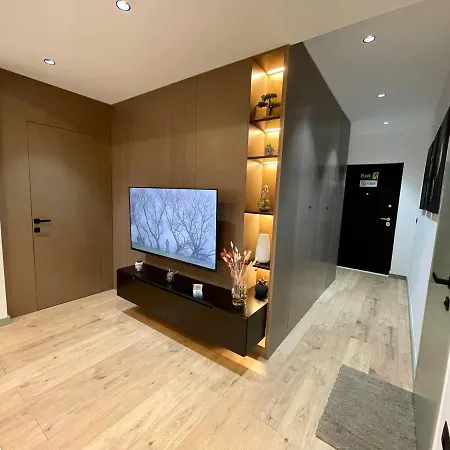 Apartamento Queens Luxury Tirana