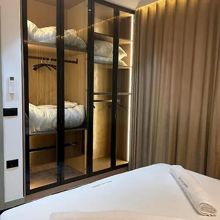 Apartament Queens Luxury *