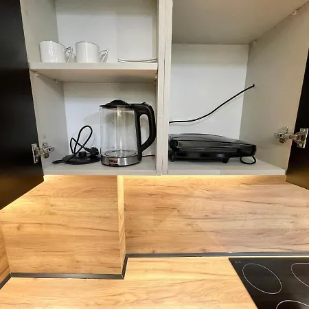 Queens Luxury Apartamento Tirana