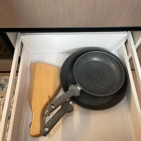 Queens Luxury Apartamento Tirana