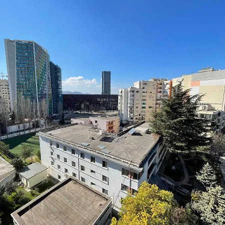 Queens Luxury Apartamento Tirana