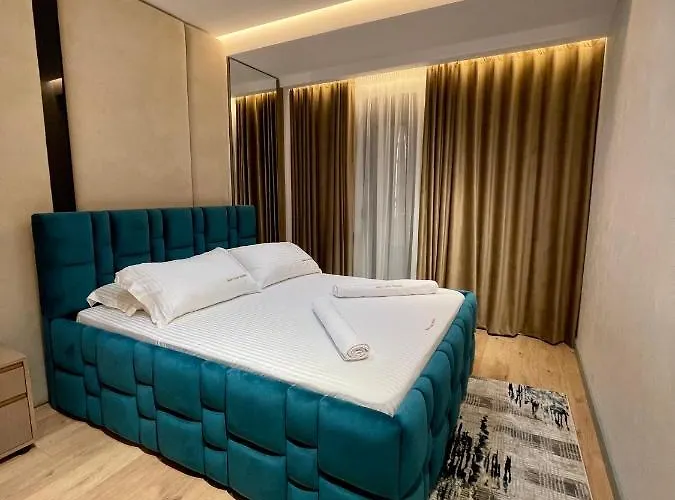 Queens Luxury Lejlighed *